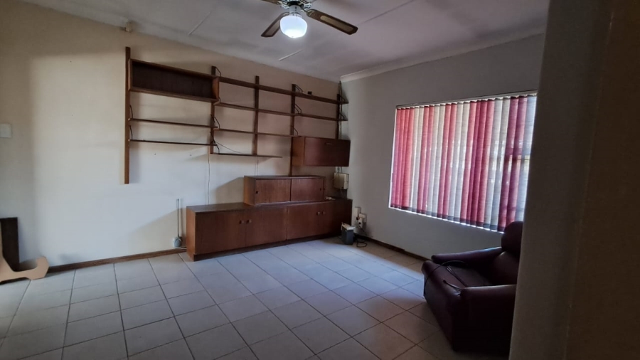 4 Bedroom Property for Sale in Parys Free State